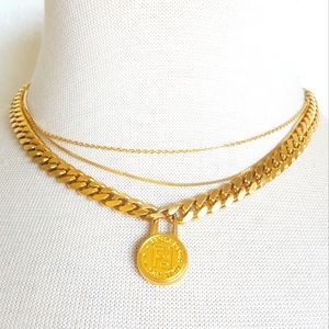 FENDI Pendant Logo Necklace 😍